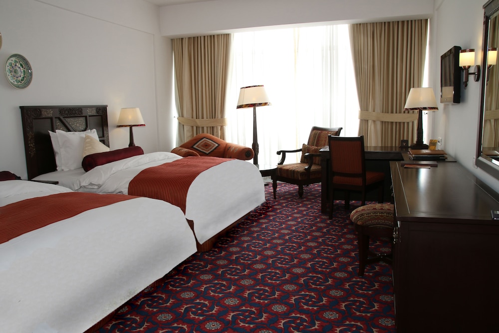 DUSHANBE SERENA HOTEL 14/70