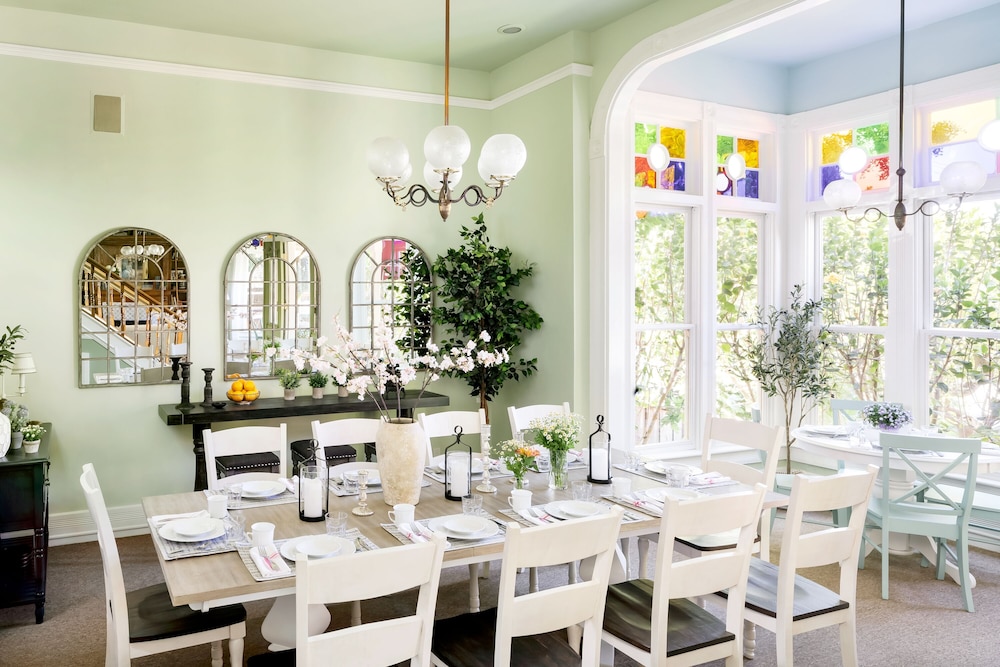 Garden Street Inn 35/50