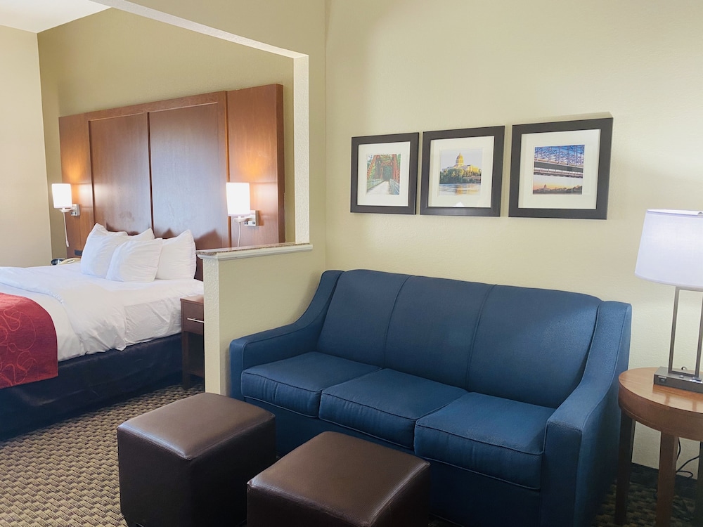 Comfort Suites Jefferson City, MO 5/19