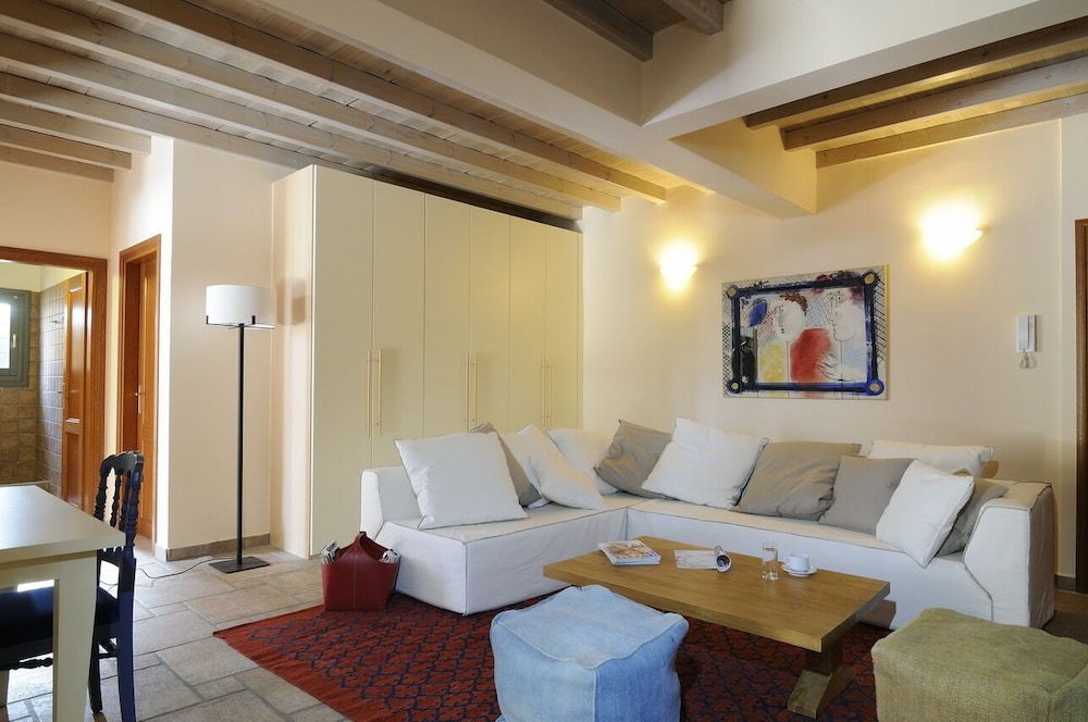 AEGEA BLUE CYCLADITIC RESORT(FOMERLY AEGEA BLUE VILLAS AND SUITES) 17/72