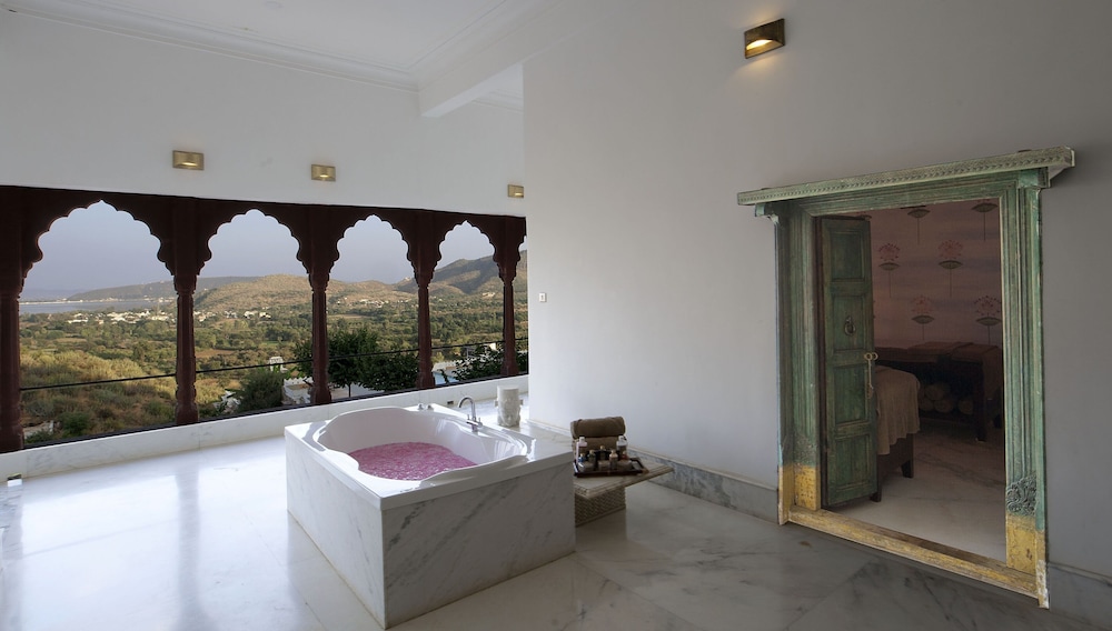 Fateh Garh 17/50