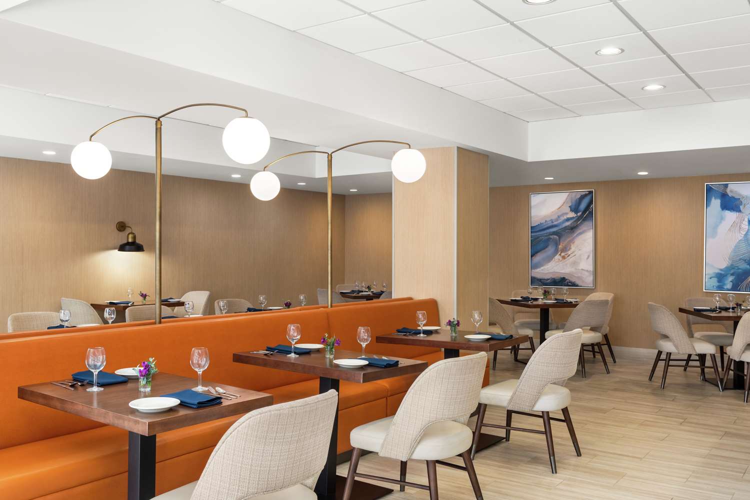 restaurant cafeteria