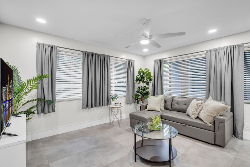 The Jasmine Apartments By Lowkl 20/47