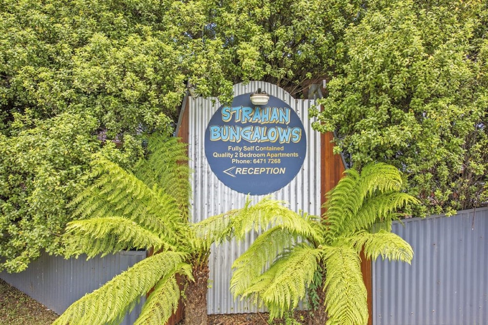 Strahan Bungalows 35/44