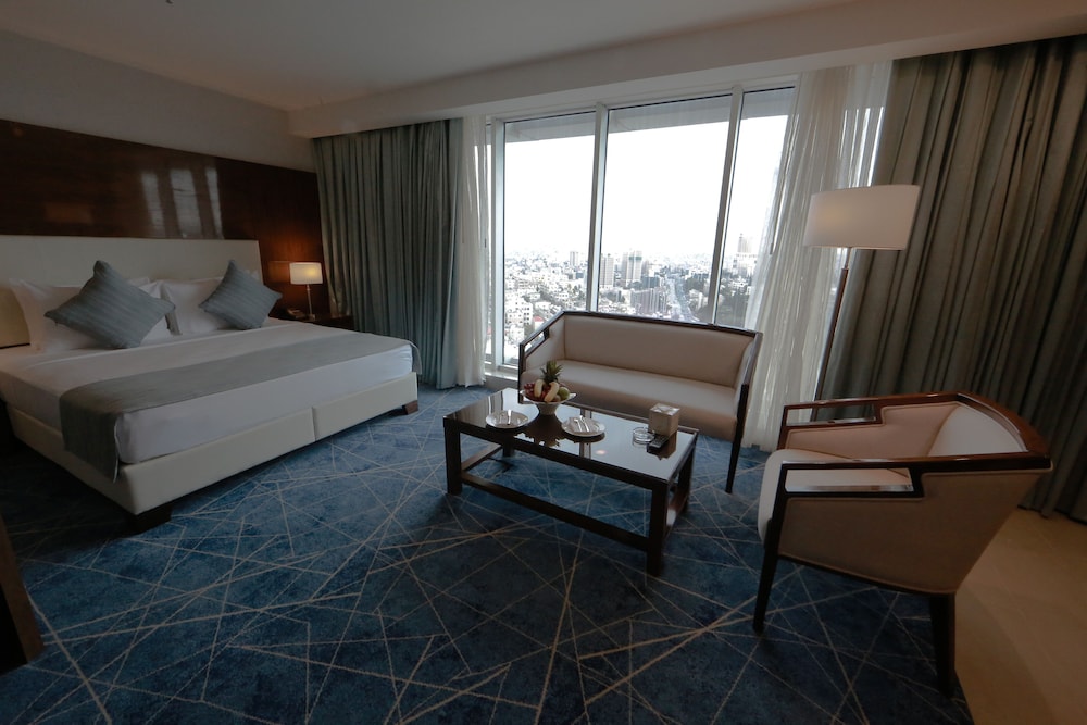 Coral Tower Hotel By Hansa 24/69