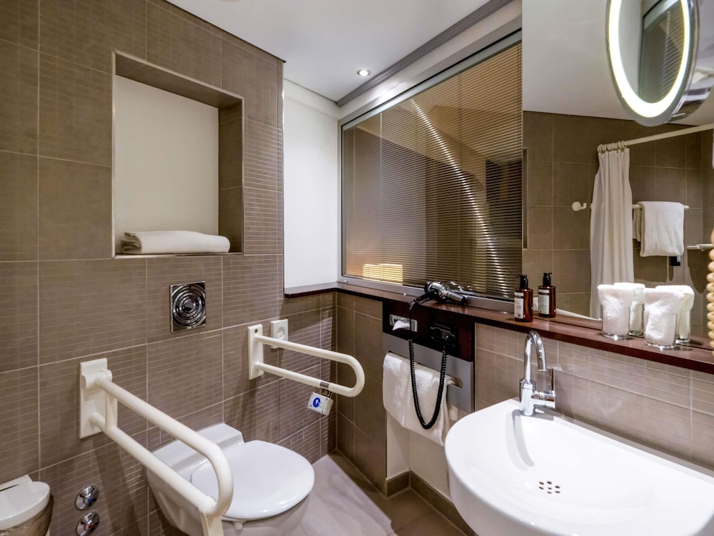 Movenpick Hotel Hamburg 75/76