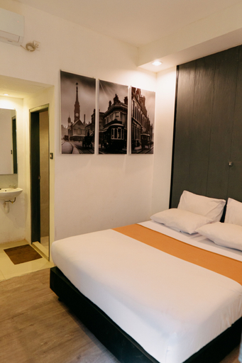 Crown Budget In Style Kediri 6/10