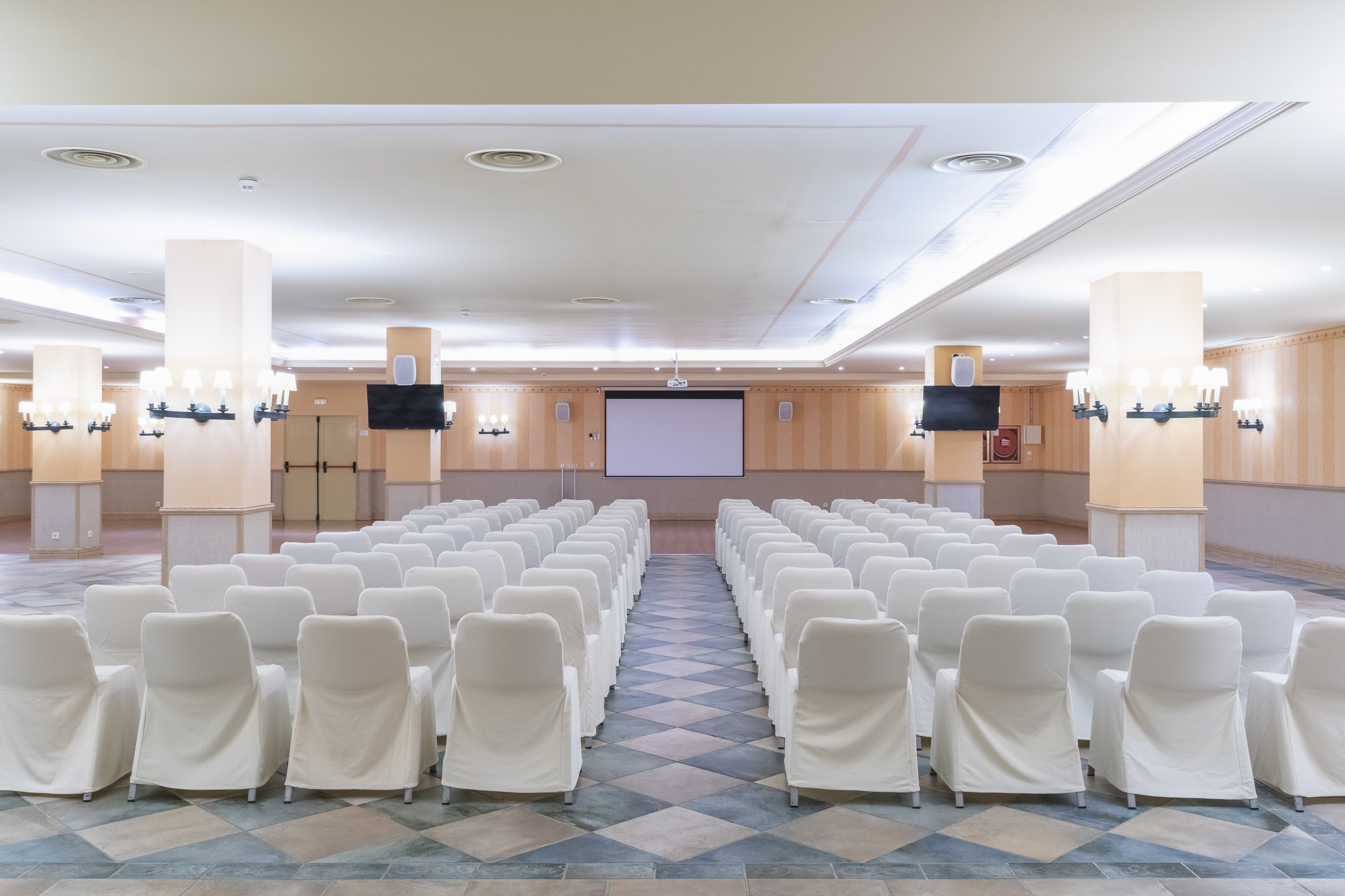 Iberostar Waves Malaga Playa 28/43