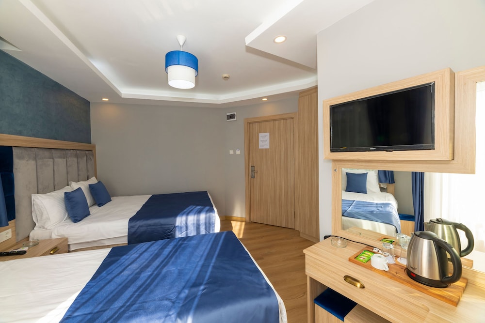 1 BEDROOM, DELUXE, TWIN BEDS