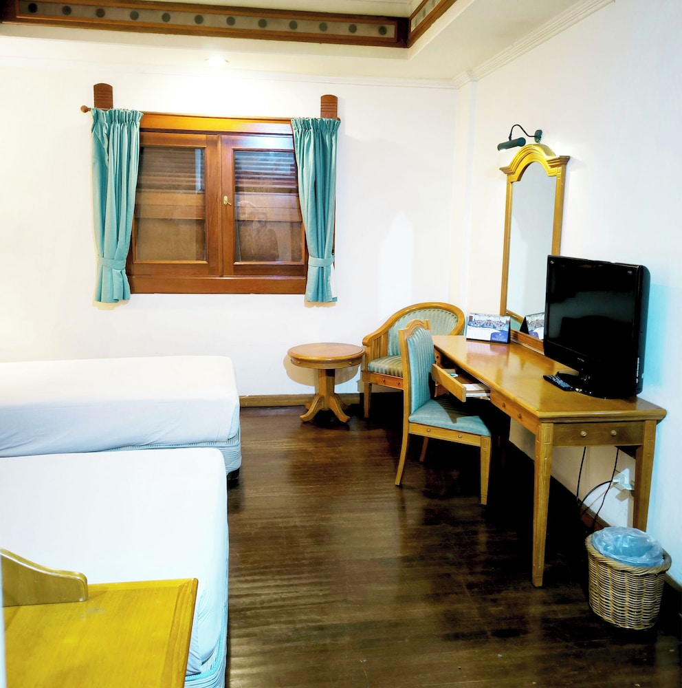 KRESNA HOTEL WONOSOBO 42/50