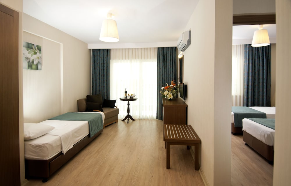 Supreme Hotel Marmaris 7/29