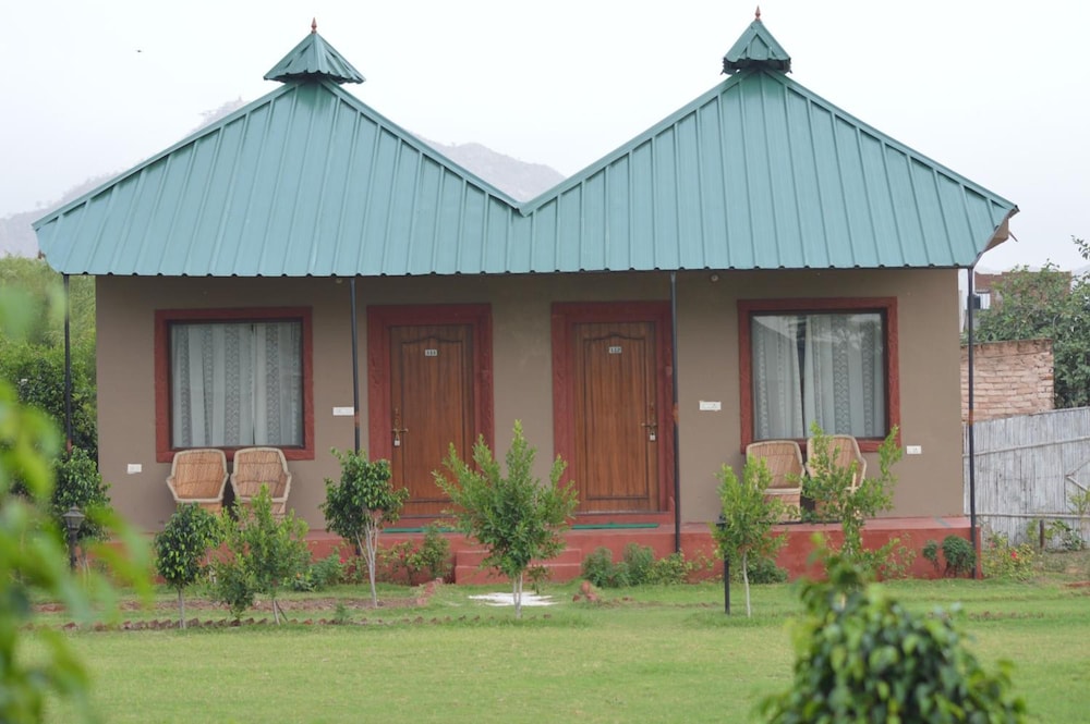 Lohana Village Resort 2/50