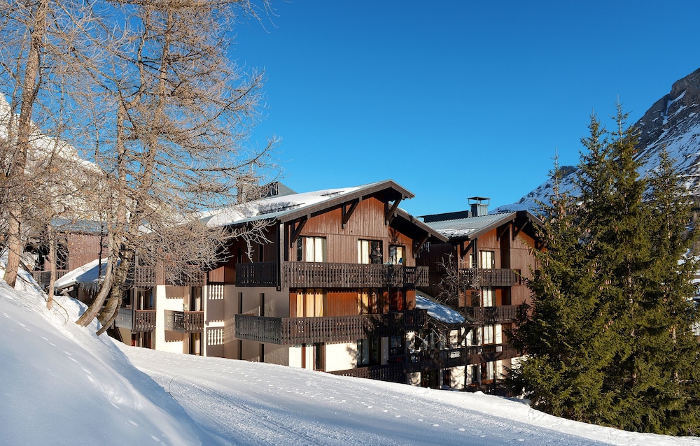 LES HAUTS DU ROGONEY 2/18