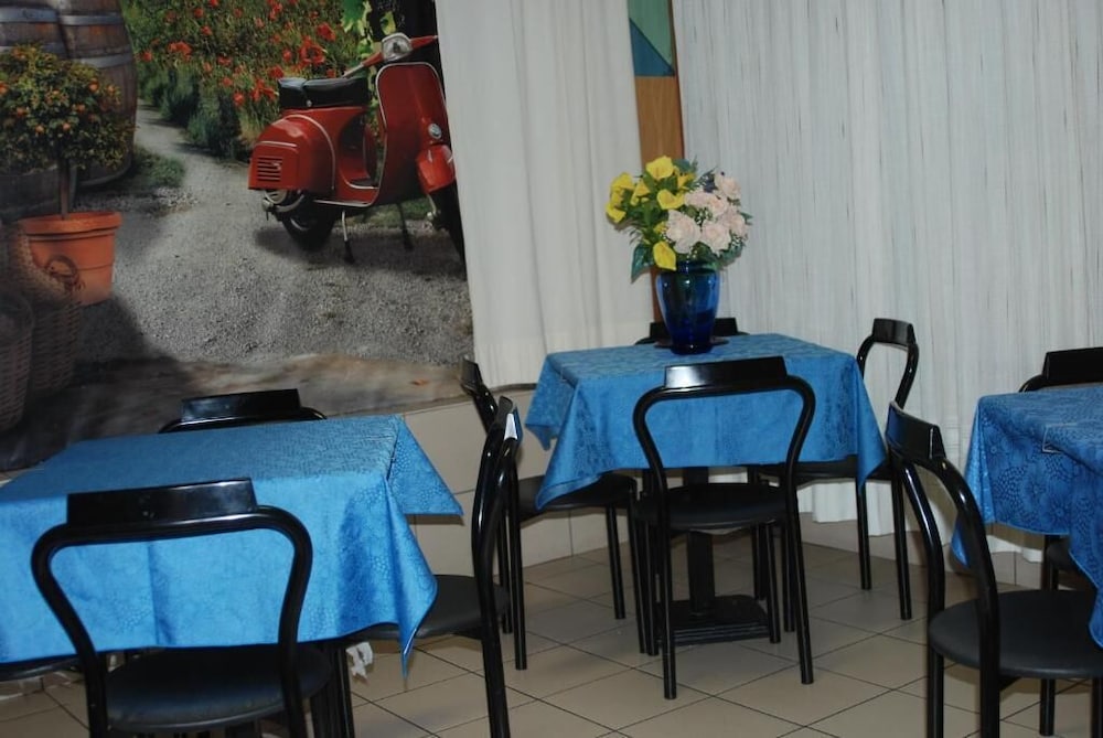 Hotel Tuscolano 23/33