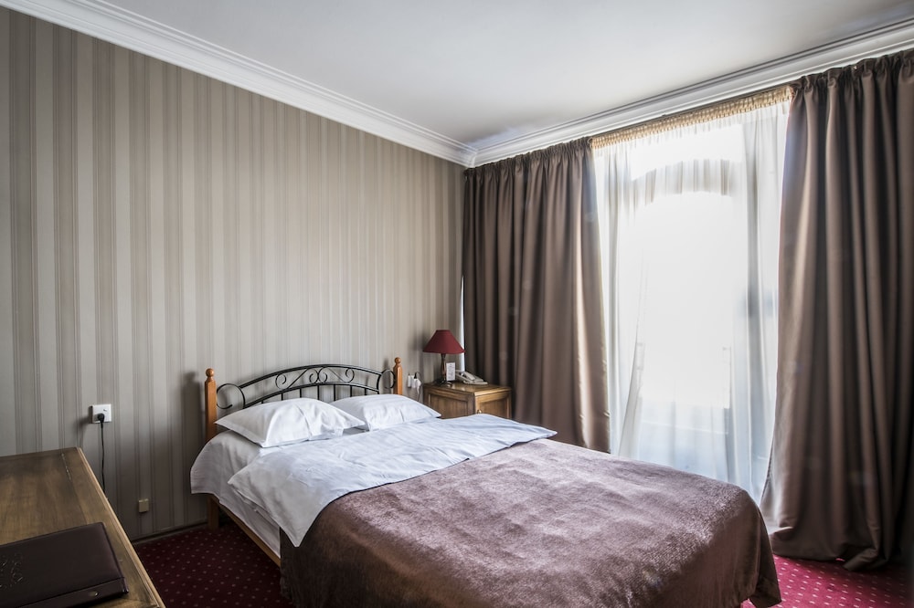 Kopala Hotel 18/55