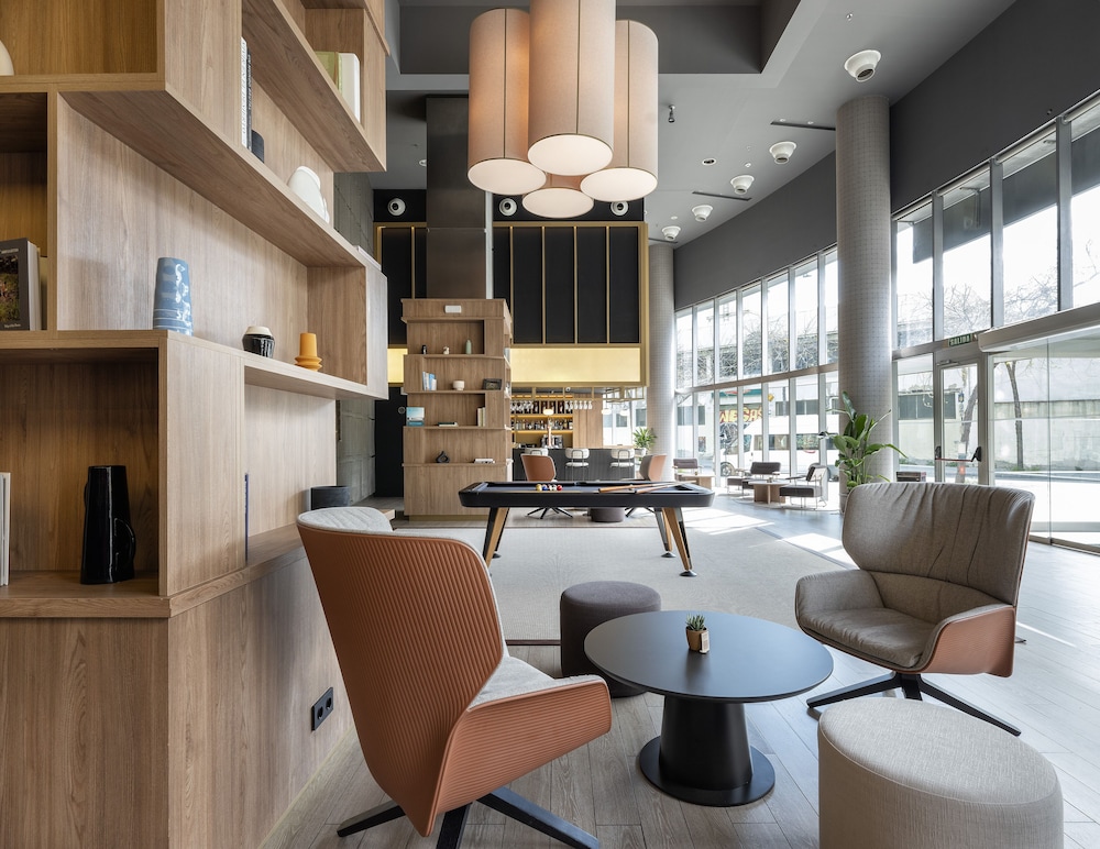 Hotel Barcelona Condal Mar Affiliated by Melia 51/67