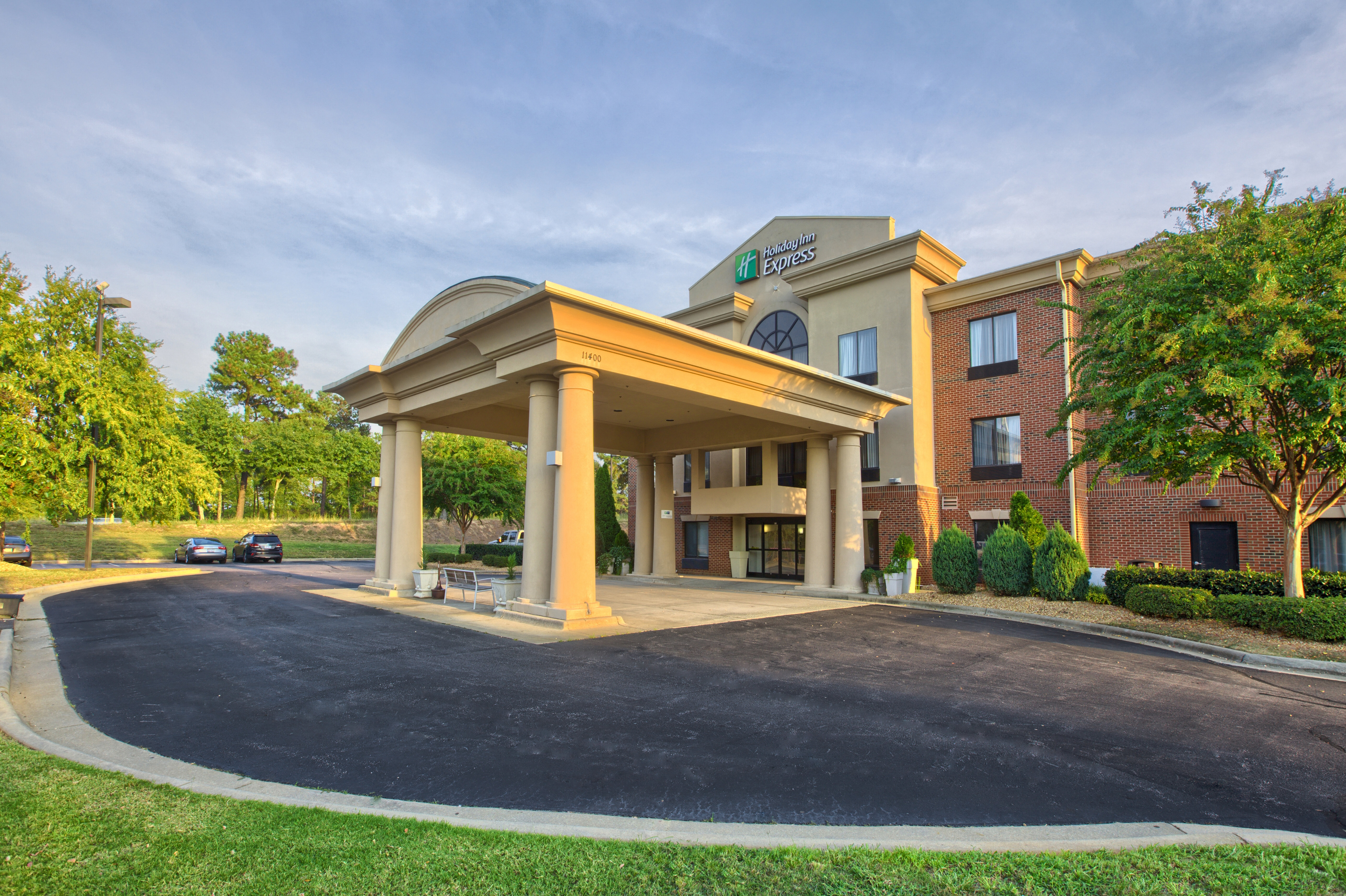 Holiday Inn Express Hotel Suites Raleigh North Wake Forest 65/76