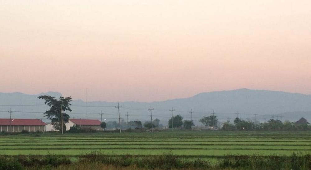 Heun Baan Rong Khun Resort 19/27