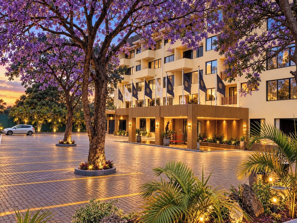 Park Place Hotel 76/80