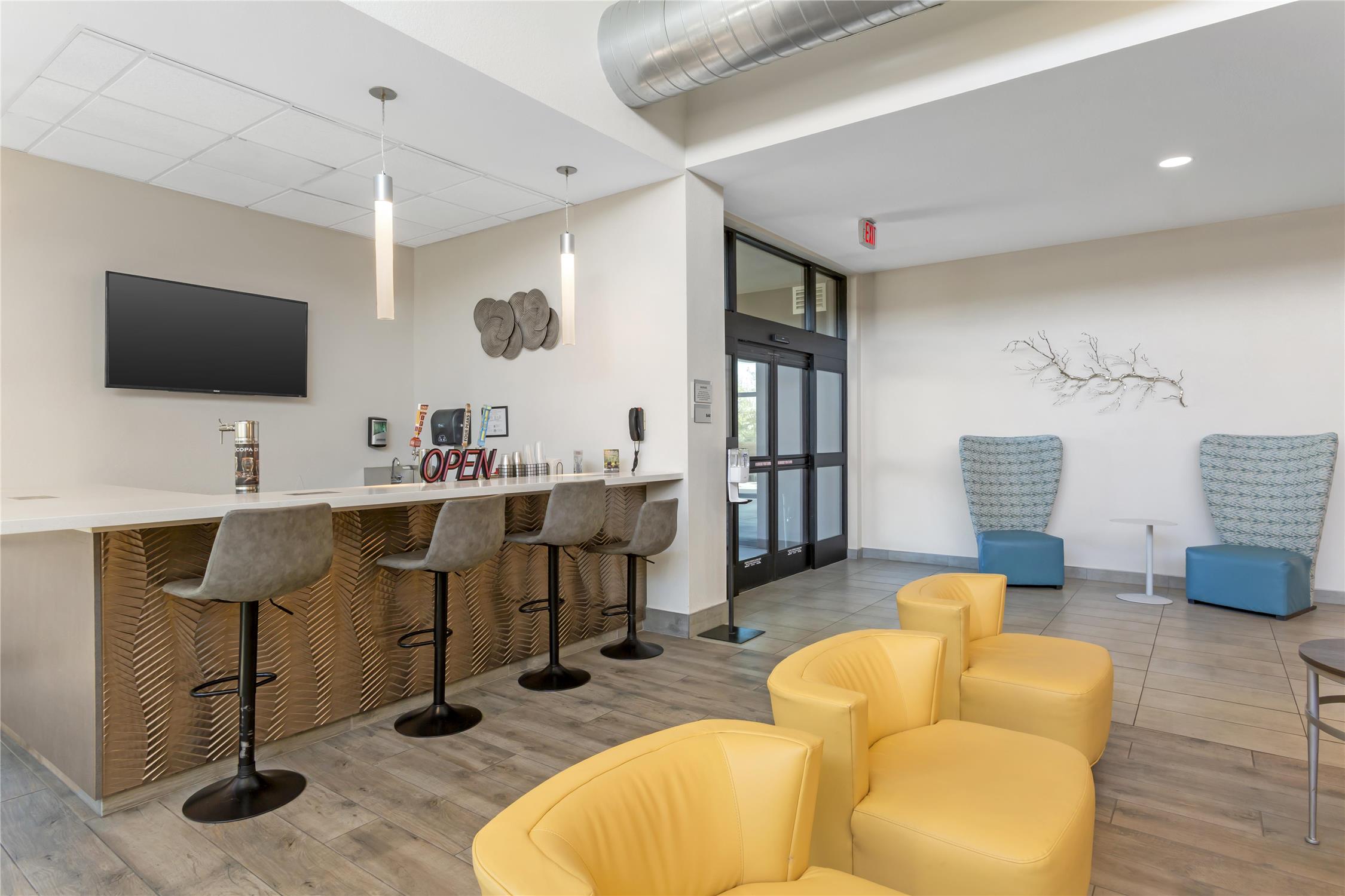 Best Western Plus Executive Residency Phoenix North Happy Valley 44/48