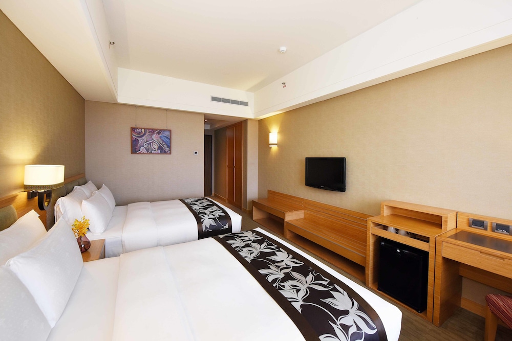 FULLON HOTEL HUALIEN 17/50