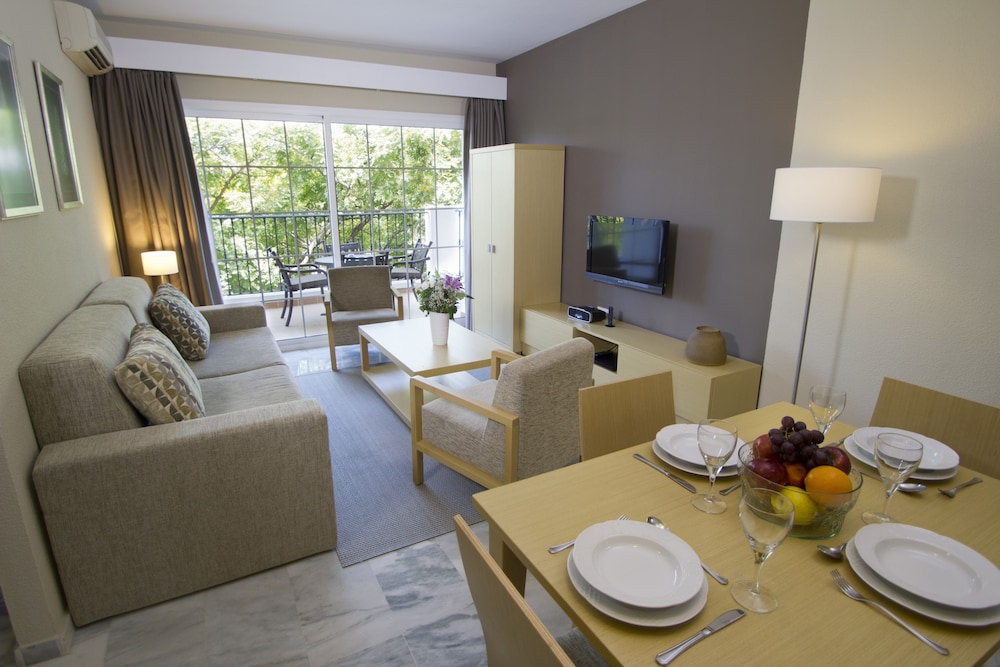 Royal Oasis Club at Pueblo Quinta 32/57