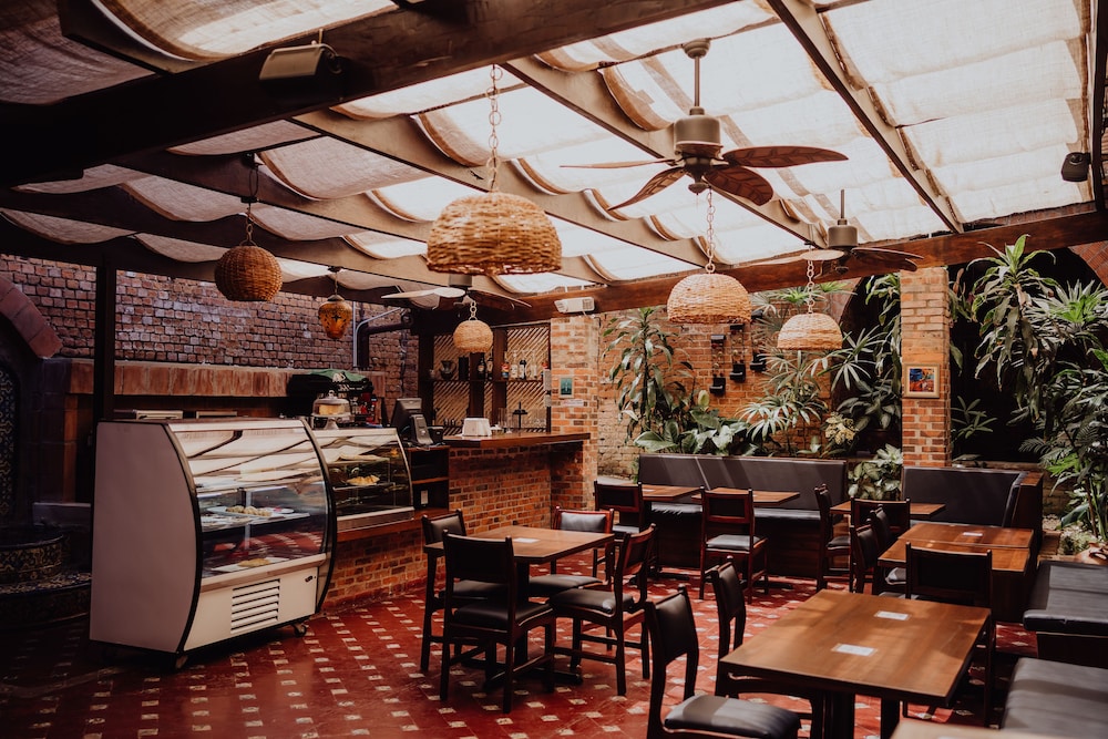 HOTEL DUNN INN 59/67