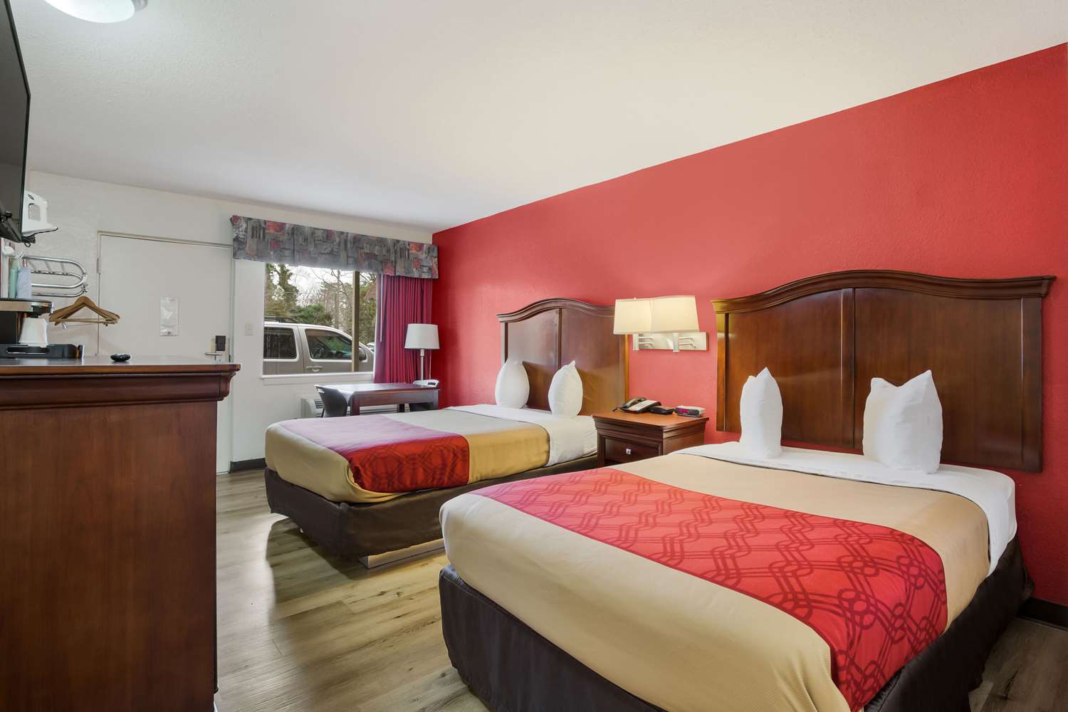 ROOM, 2 DOUBLE BEDS, SMOKING