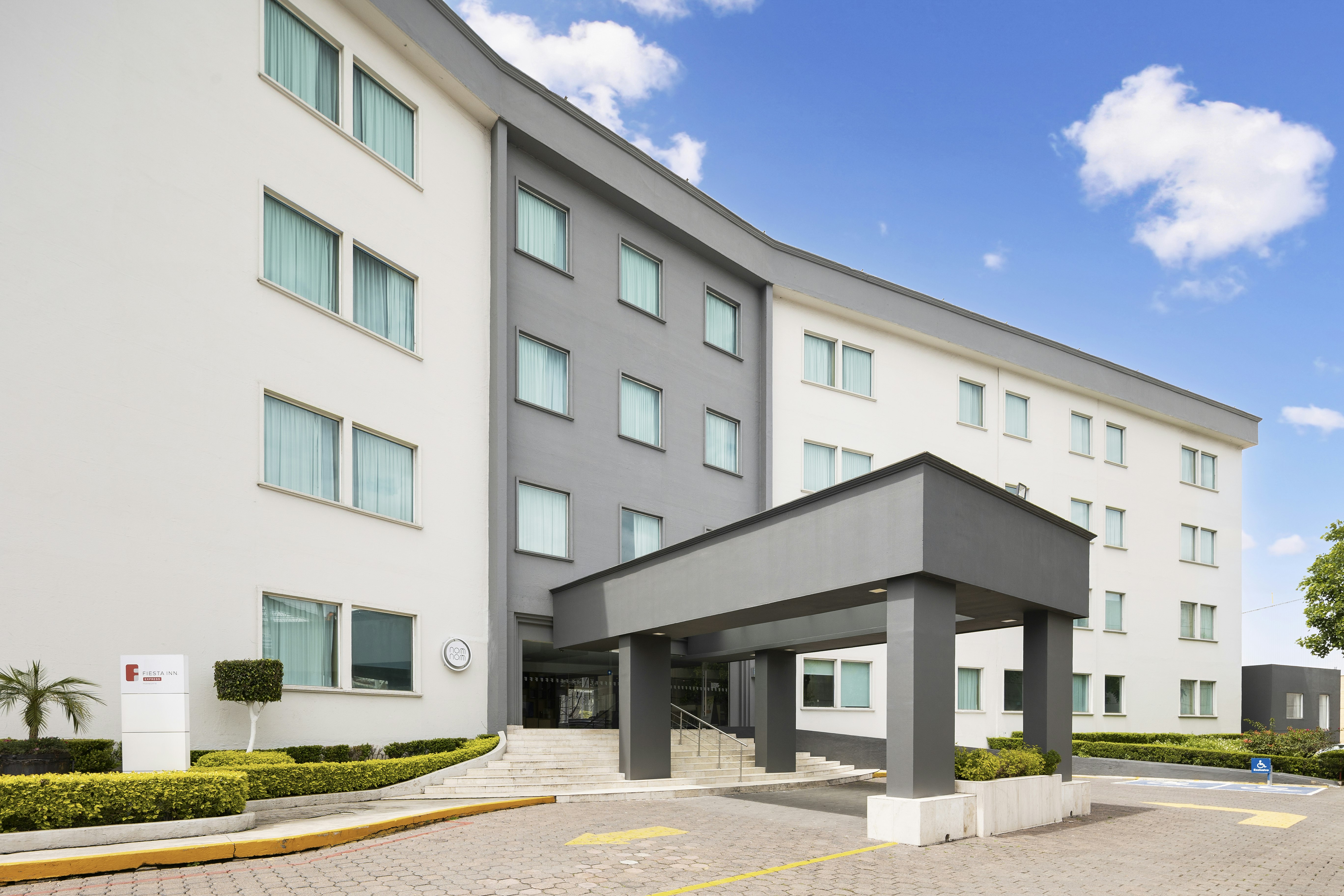 Fiesta Inn Express Perinorte 77/84