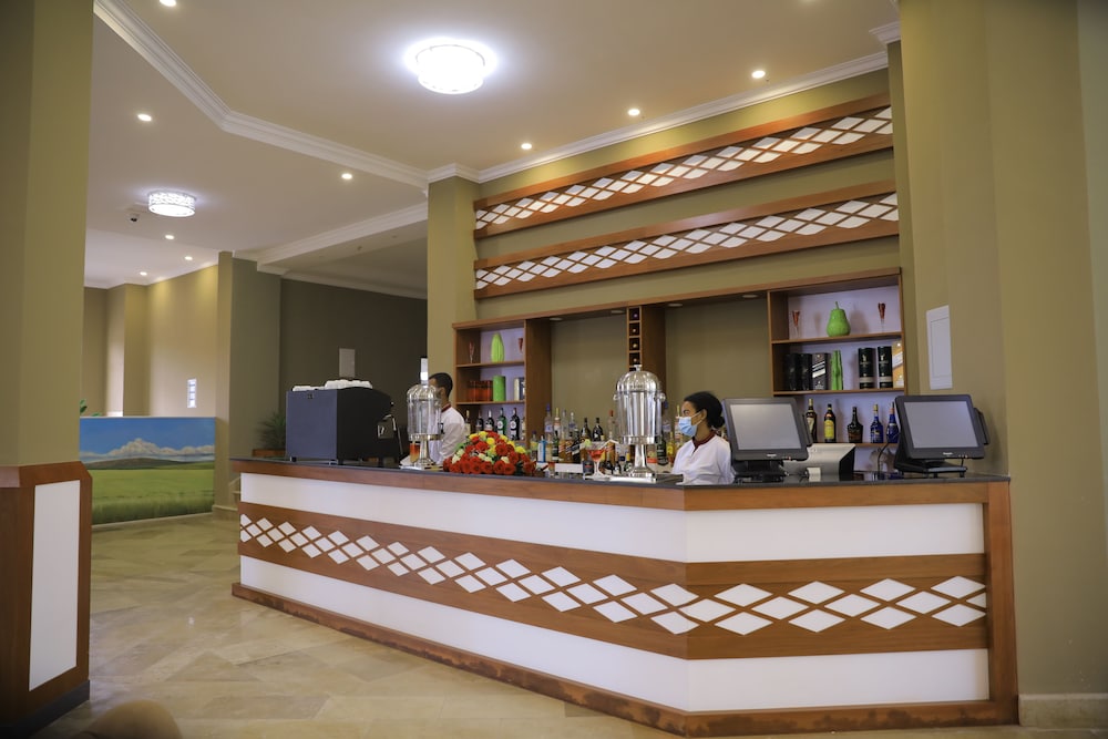 Haile Resort Adama 12/51