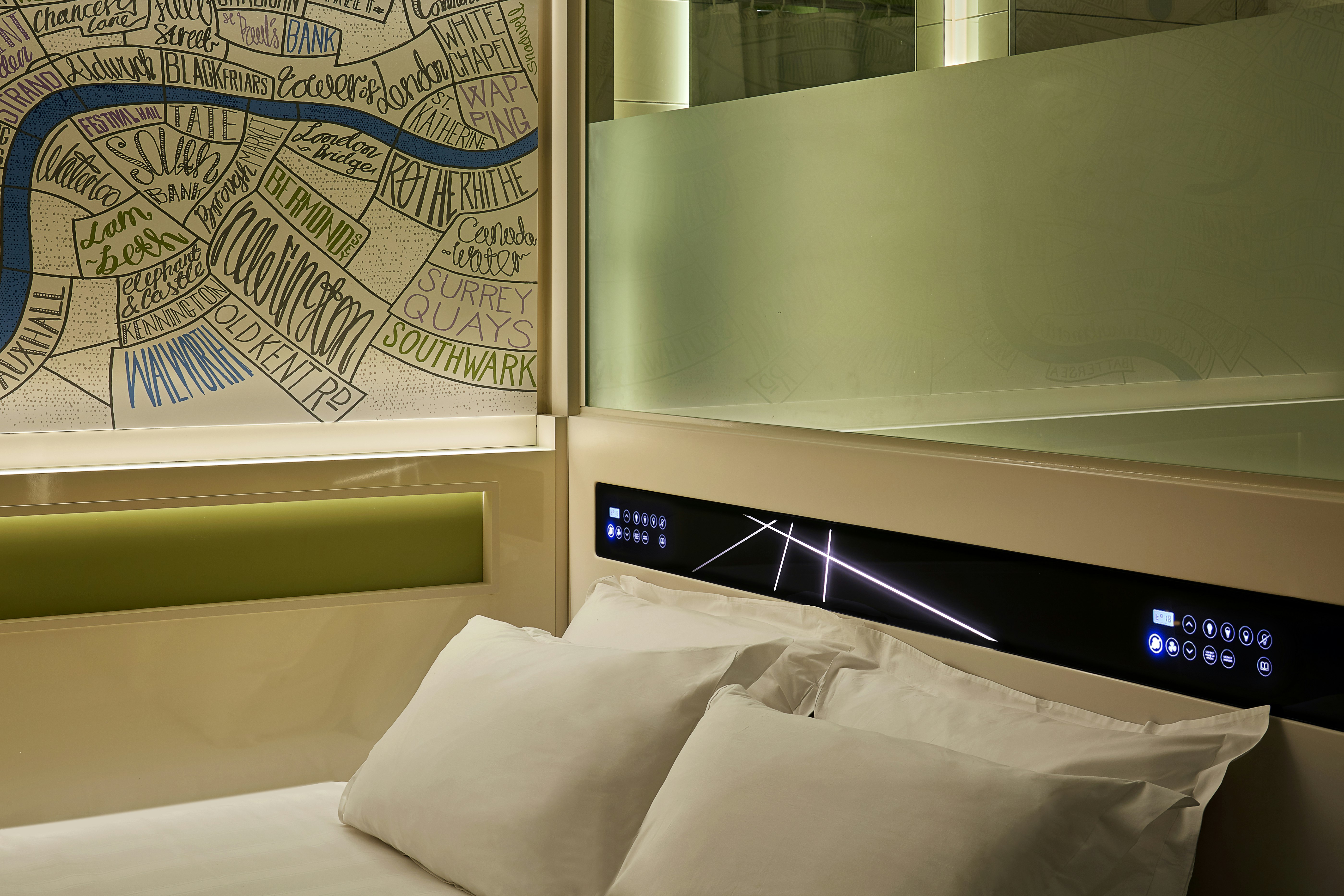 Hub By Premier Inn London Covent Garden photo4