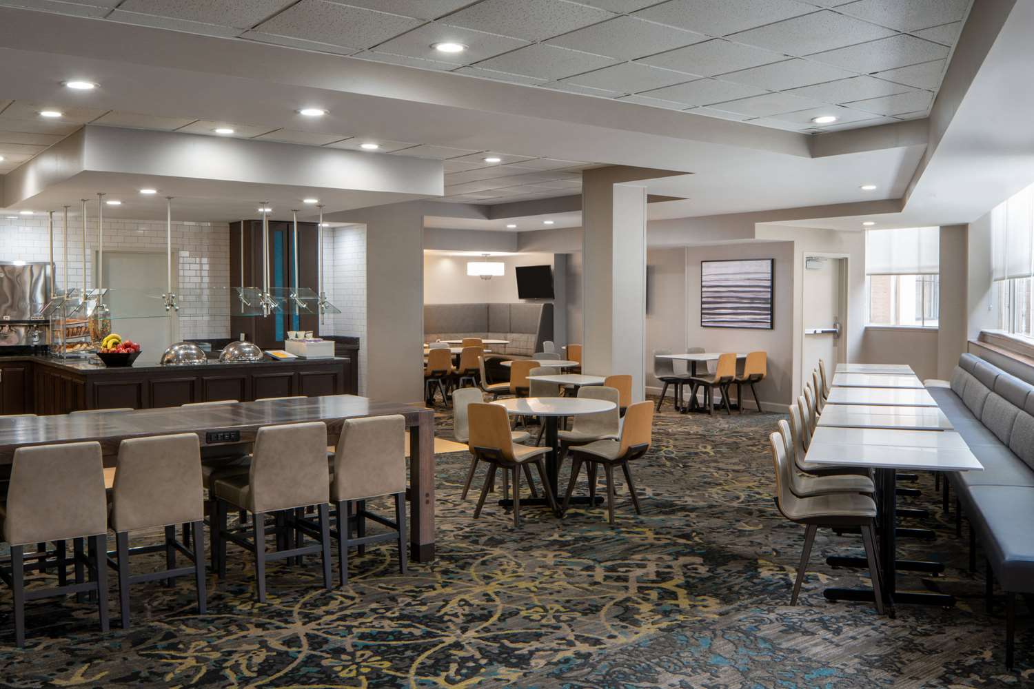 restaurant cafeteria