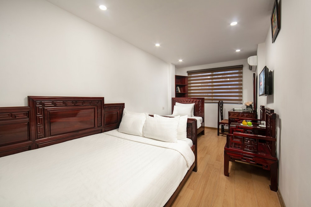 Little Hanoi Hotel 5/53