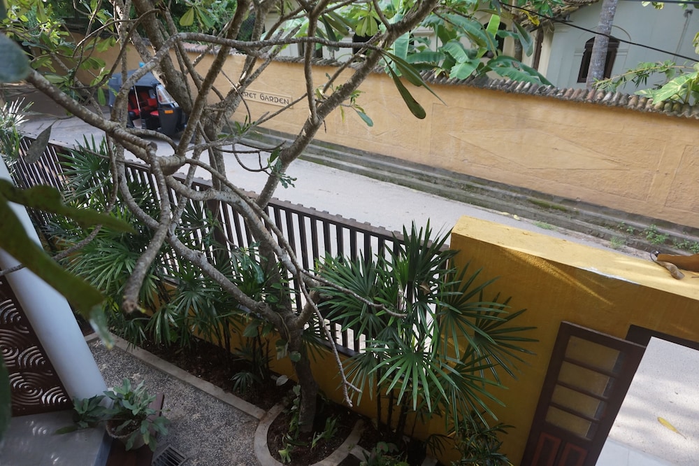 Thaproban Beach House 9/67