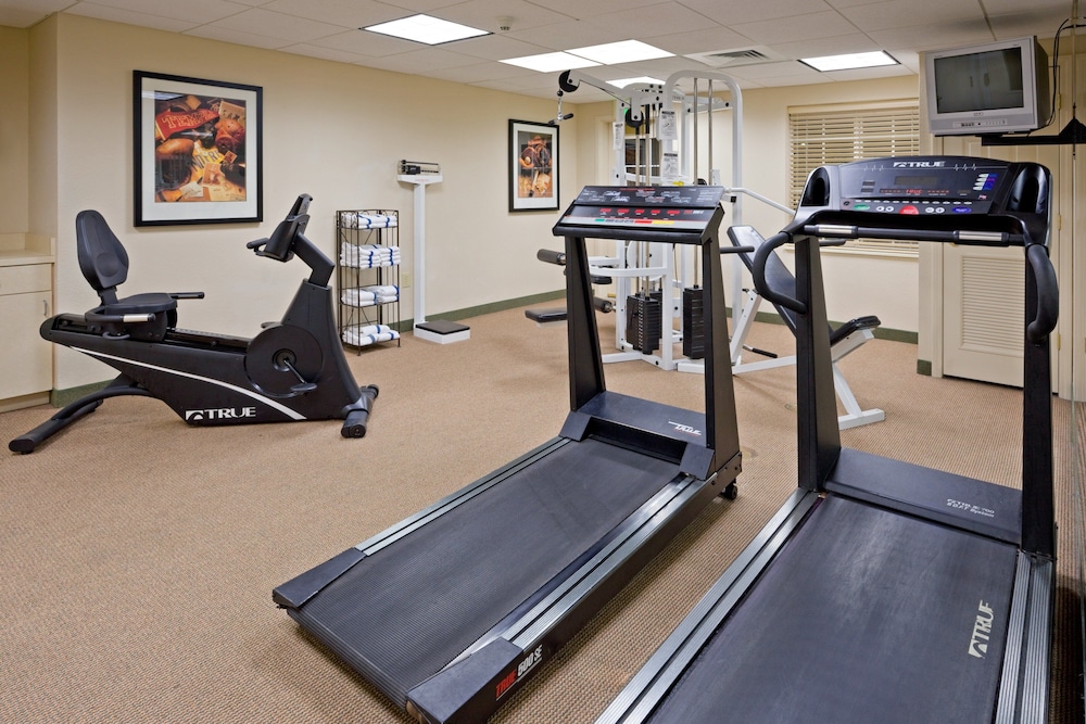 Staybridge Suites Cranbury-South Brunswick 33/75