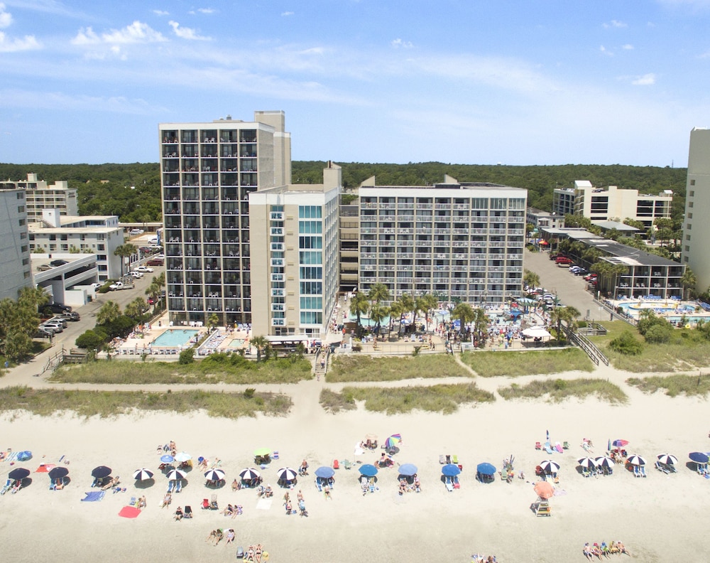 Captains Quarters Resort 64/72
