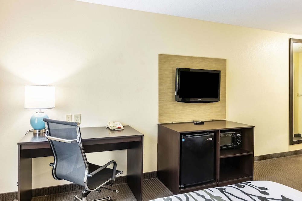 Comfort Inn Emporia 30/34