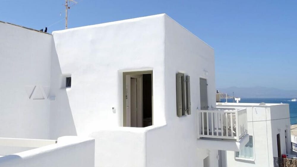 Anassa Studios 7/33