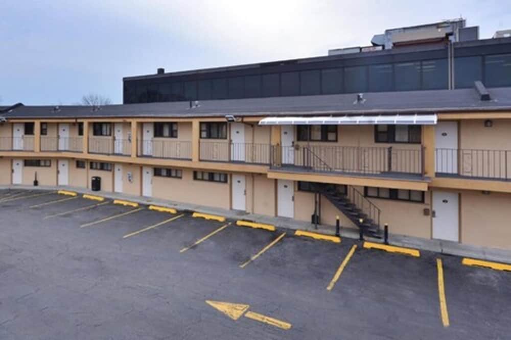 Inn at Jericho 20/24