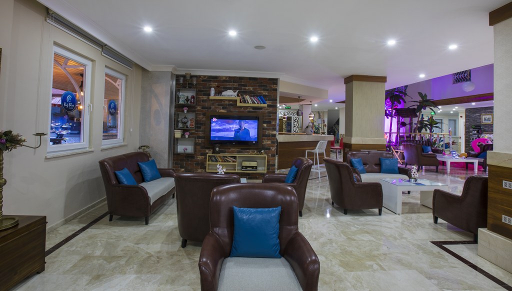 Club Big Blue Suite Hotel 32/50