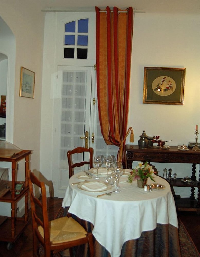 LA MAISON D'ANTAN 33/42