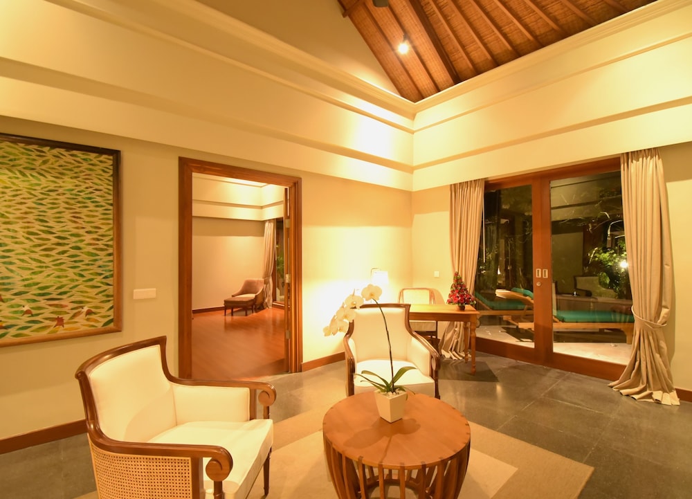 THE SHANTI RESIDENCE AND RESORT 42/66
