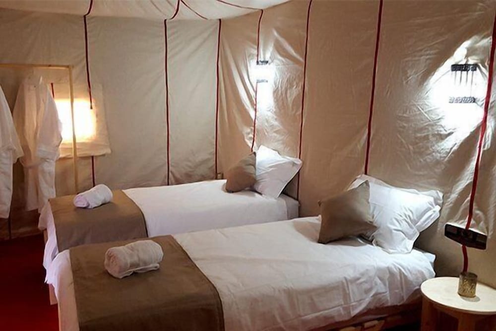 Star Camp Lodge 3/22