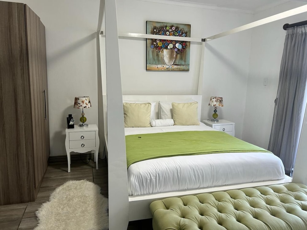 Calla Lily Guesthouse 5/27
