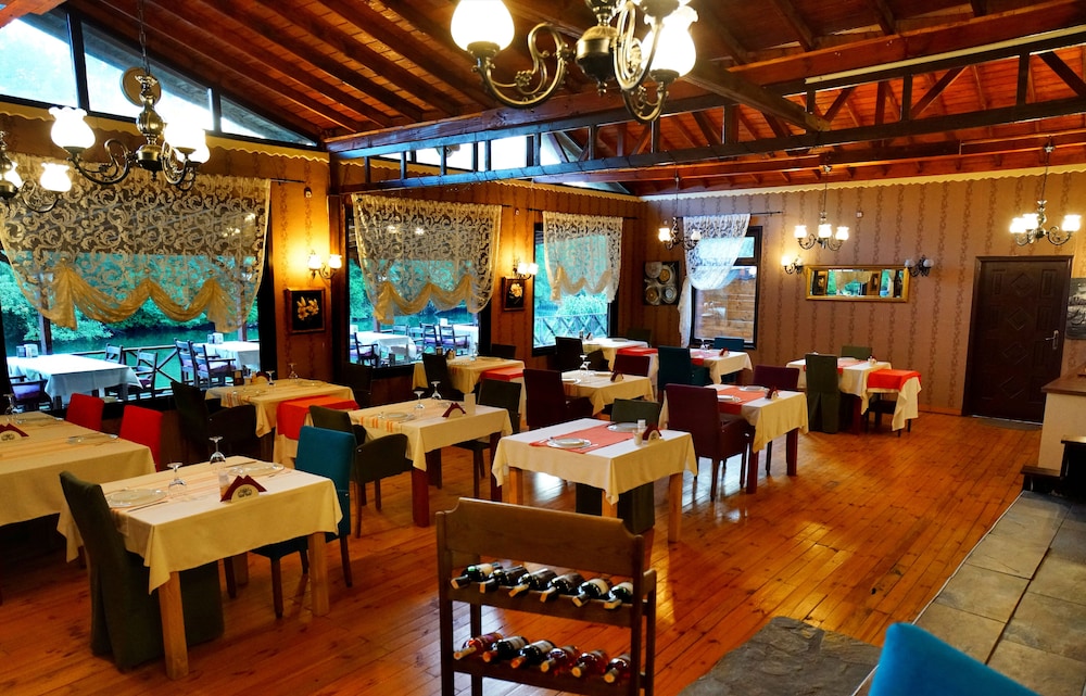 Alesta Butik Otel 29/36