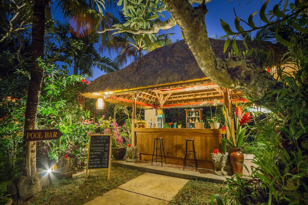 Ubud Inn Cottages 16/61