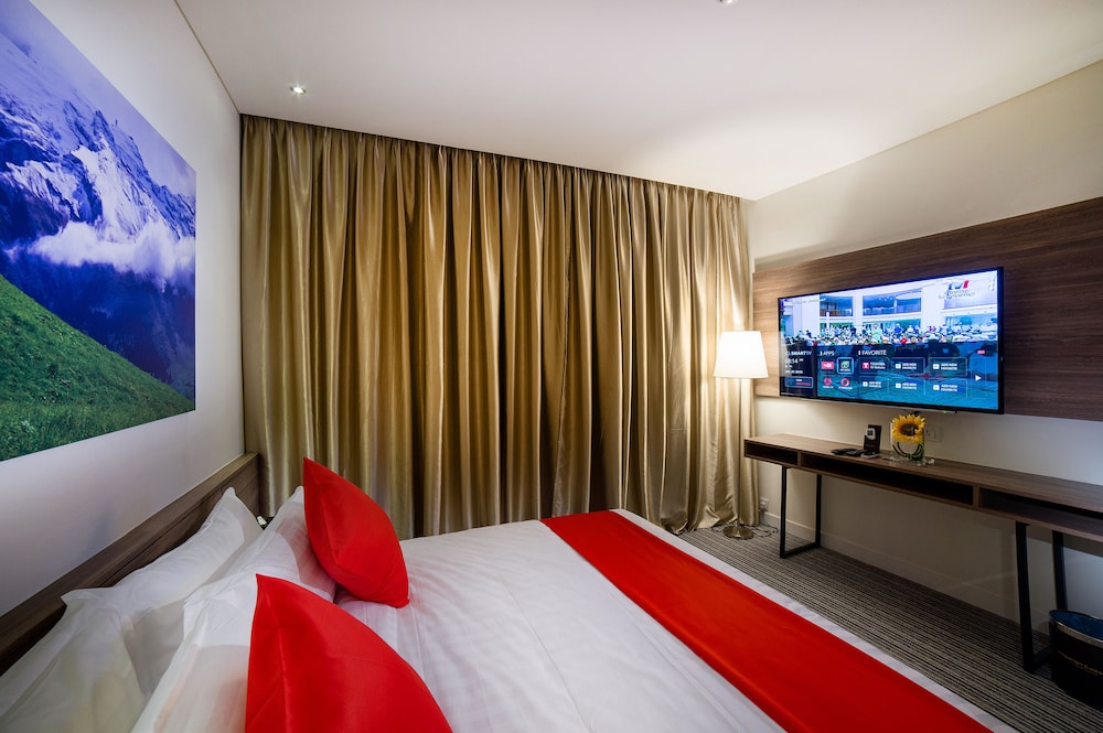 Riccarton Capsule Hotel 7/26