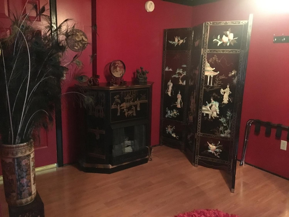 Shady Lady Bed & Breakfast 24/61