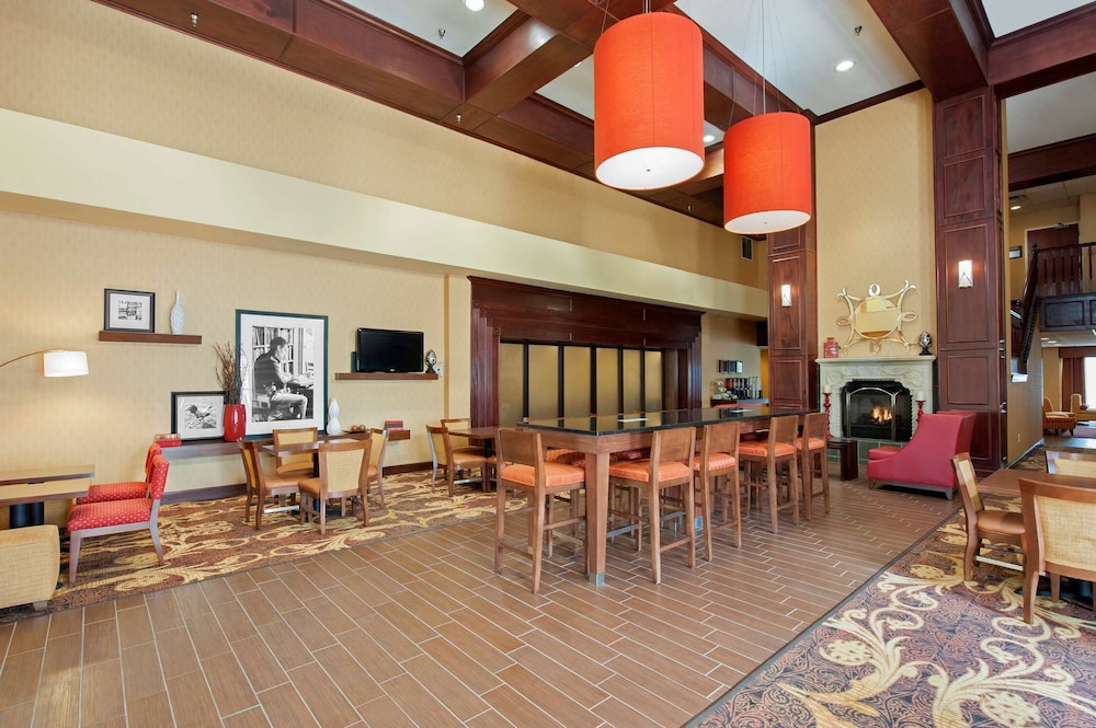 Hampton Inn Suites Cleveland Southeast/Streetsboro 48/63