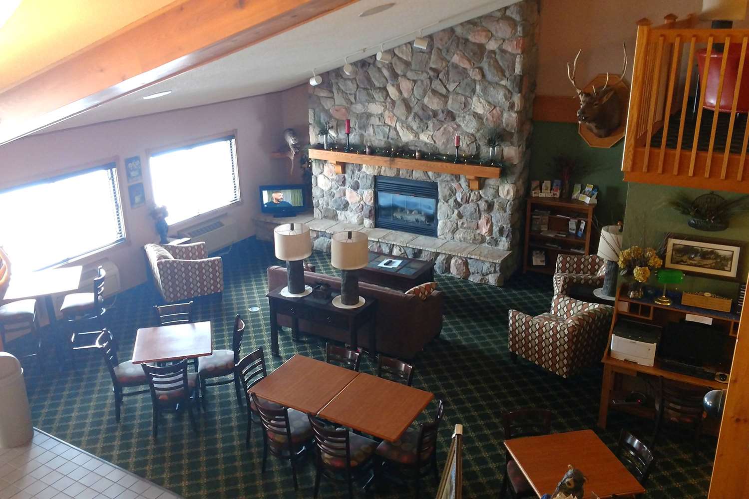 Americinn By Wyndham Iron River 18/25